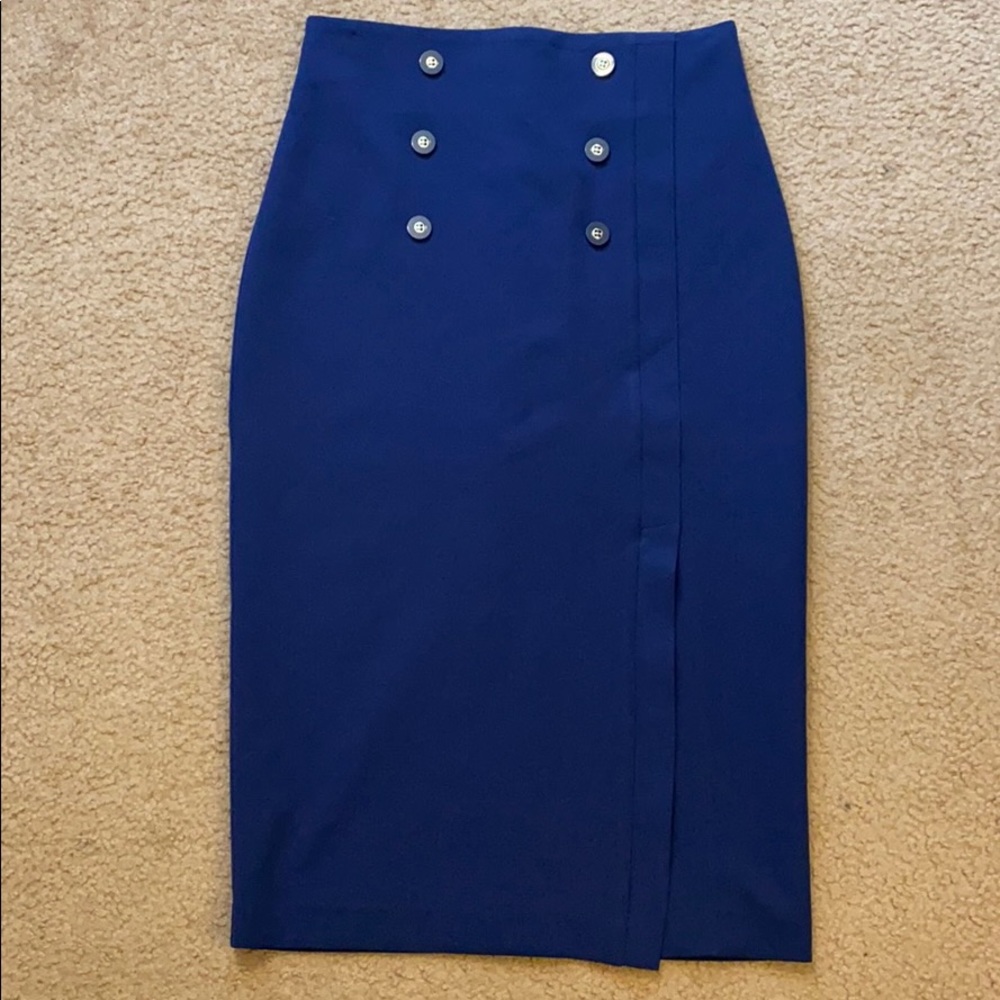 High waisted pencil skirt